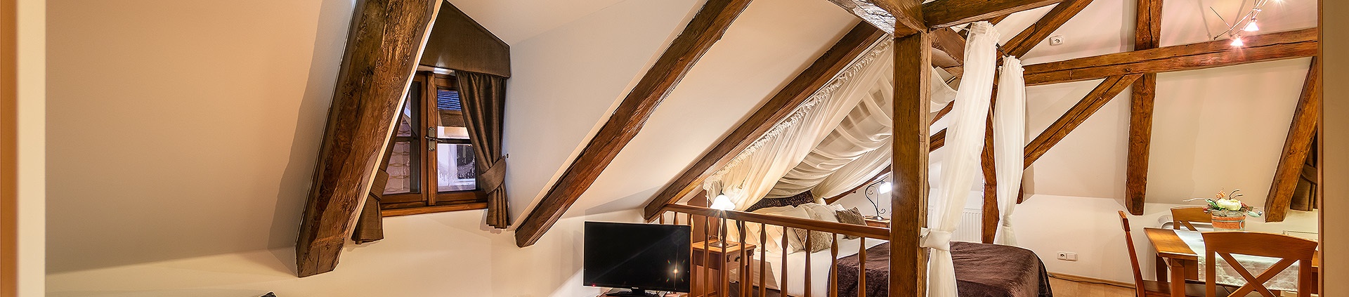 2. ATTIC APPARTEMENT (42 m2)